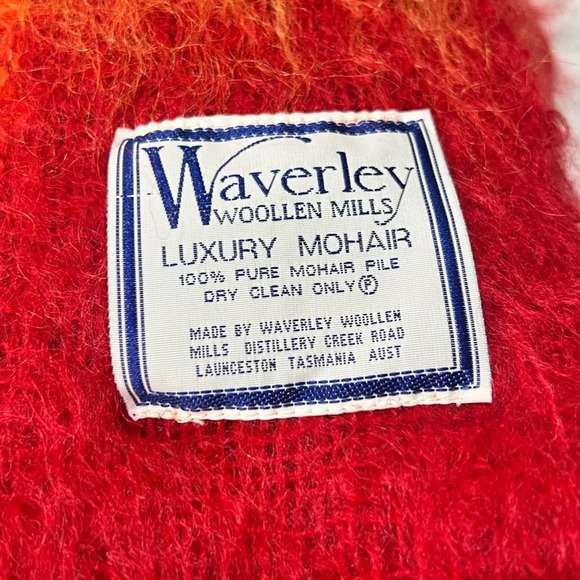 Waverley  Australian Luxury 100% Pure Mohair  Angora Goat Red Orange  Travel Rug - Picture 3 of 9